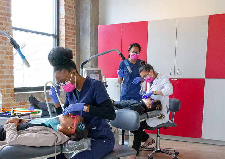 https://www.wlortho.com/wp-content/uploads/2020/07/West-Loop-Orthodontics-Chicago-Clinic.png